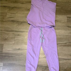 Figs Womens Lavender Jogger Set